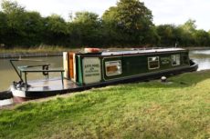 luxury narrowboat holidays, self drive narrowboats