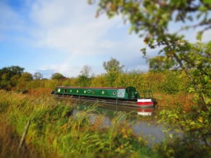 Hire Boat on the Grand Union Canal